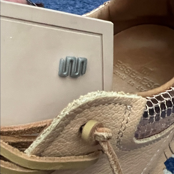 ESSEutESSE Fringe Sneakers 38 - Picture 6 of 14